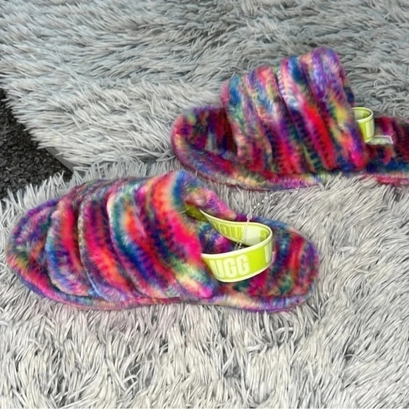 UGG Faux Fur Multicolored Slippers Size 4 - Picture 7 of 8